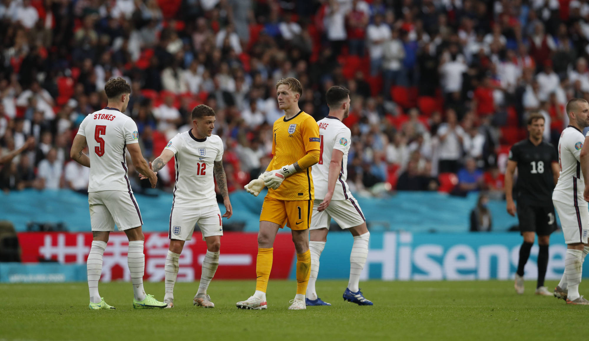 大发娱乐平台-包含冰岛队不敌强手，小组出局无缘淘汰赛的词条