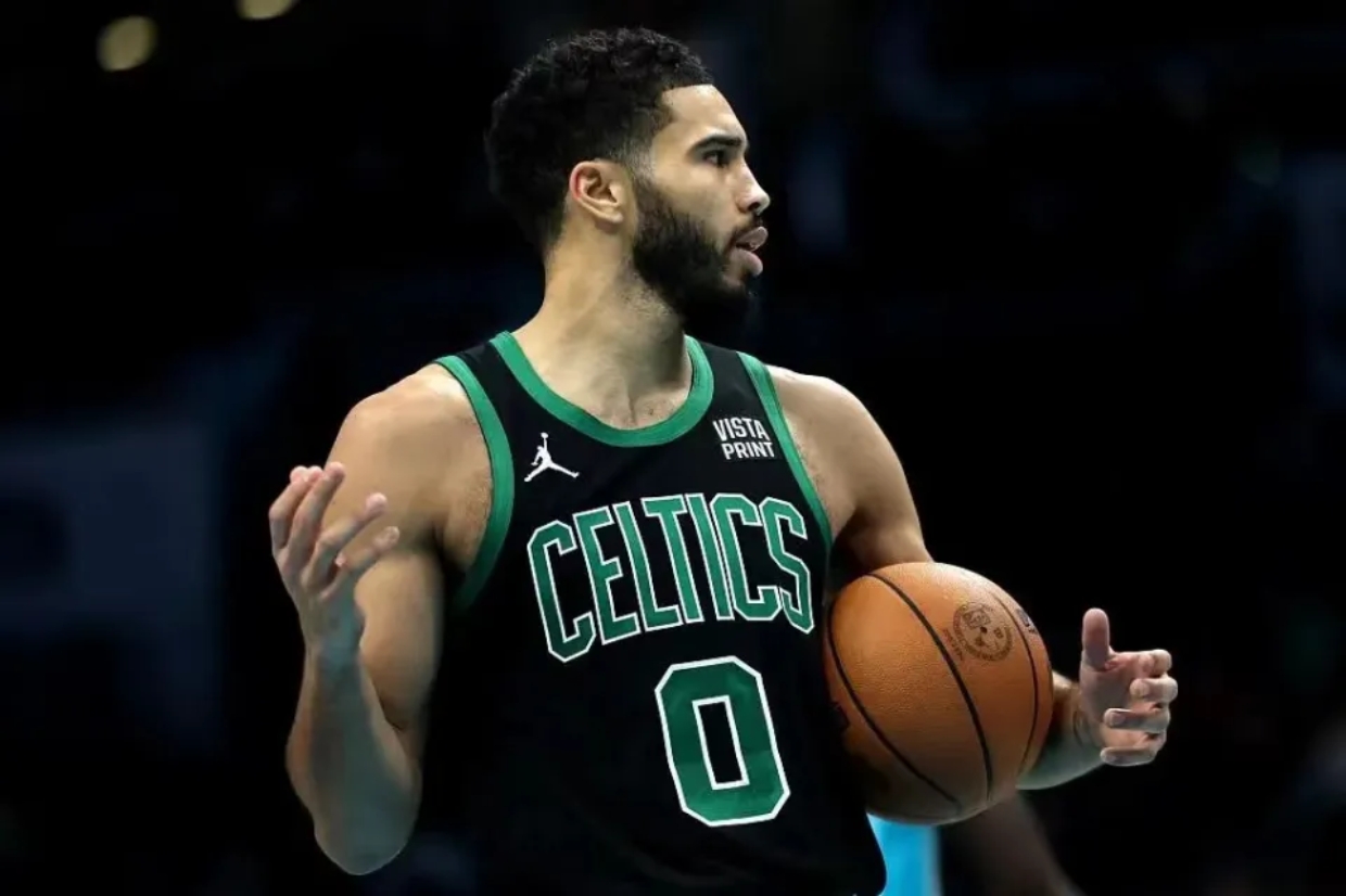 包含尼姆主帅赛前发表讲话，对球队表现信心十足的词条