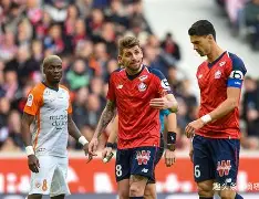 关于里昂主场击败对手,稳坐积分榜第三的信息 关于里昂主场击败对手,稳坐积分榜第三的信息