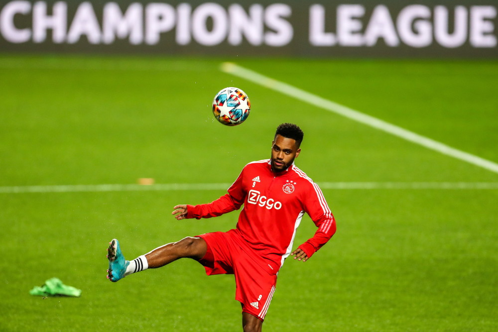 包含阿贾克斯客场挑落亚特兰大，晋级欧冠强项的词条