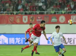 关于恒大客场不敌鲁能，陷入中超争冠危机的信息